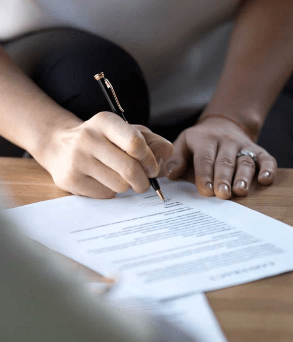 Person framing HR policies, talent acquisition, and manpower planning for optimized HR management